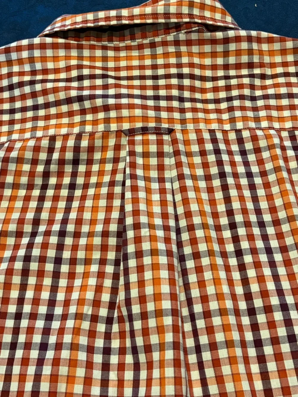 Perfect for fall! 🍁 Saddlebred Orange, Brown & Red gingham men’s shirt
